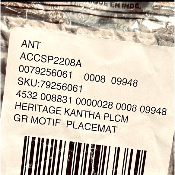 New in Package Anthropologie Heritage Kantha Placemat-Gray Motif - Picture 6 of 8